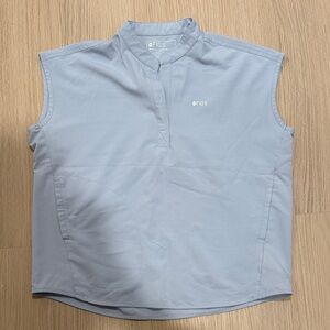 Figs Woman’s Scrub Top